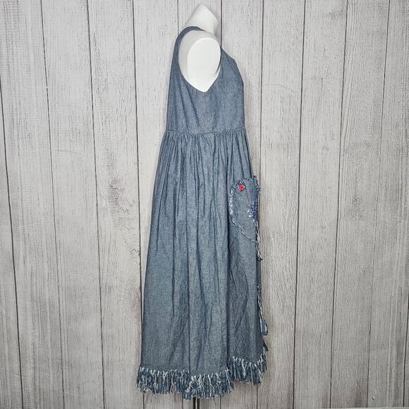 VTG Handmade Denim Dress with Fringe Hem, Heart Pocket & Buttons, size Small - Picture 4 of 6